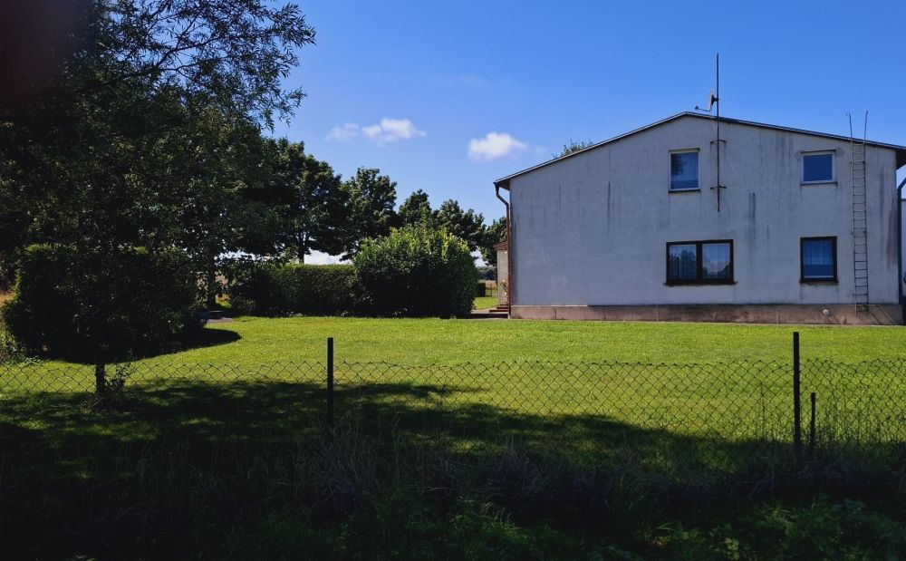 Doppelhaushälfte in Ostseenähe / Sanierung notwendig