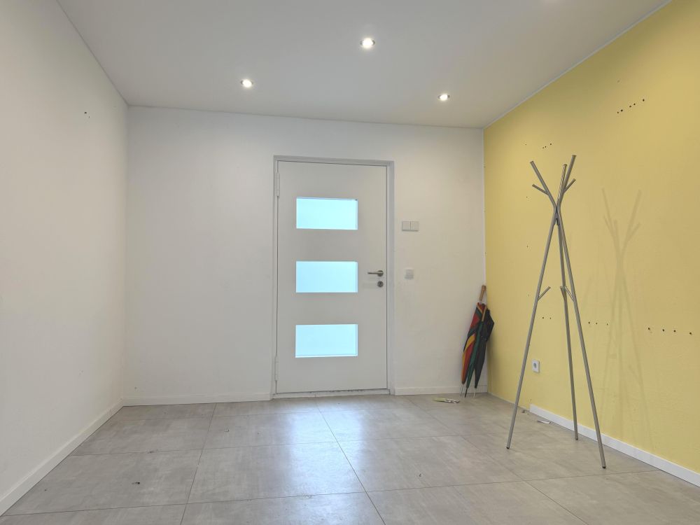 Modernisiertes Einfamilienhaus in Graben - viel Platz, hochwertige Ausstattung und großer Garten!