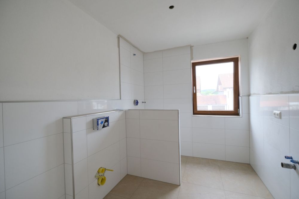 Erstbezug. Hochwertige Materialien. Lichtdurchflutet.