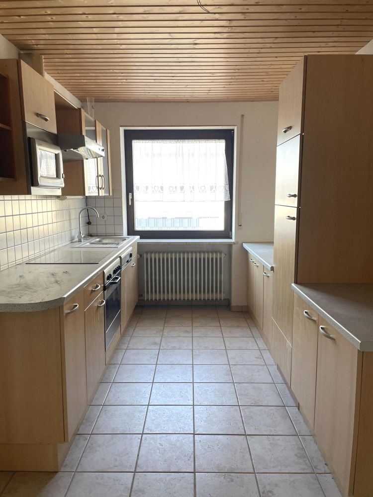 Gewerbeobjekt mit viel Platz in Bergheim