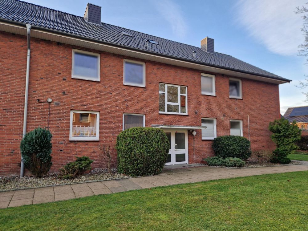 Vorgarten und Eingangsbereich