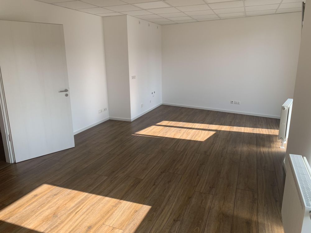 Anschlüsse für Teeküche in der Wand