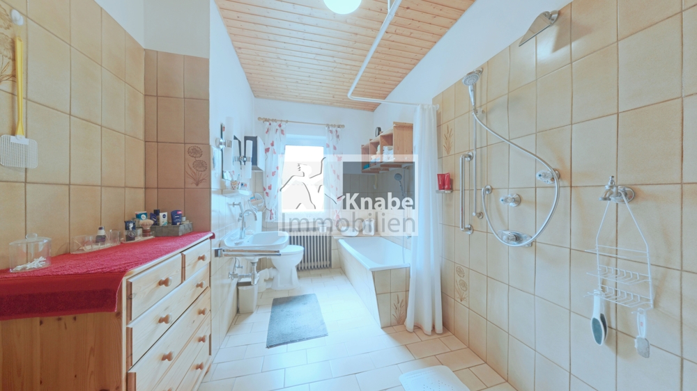 Attraktives Immobilien-Ensemble mit viel Potential für Ihre Ideen!