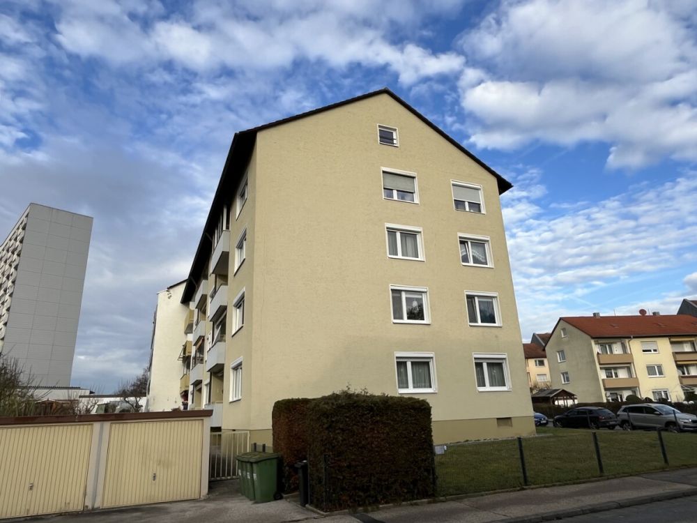 Komplett modernisierte Wohnung in begehrter Wohnlage von Ansbach! (4)