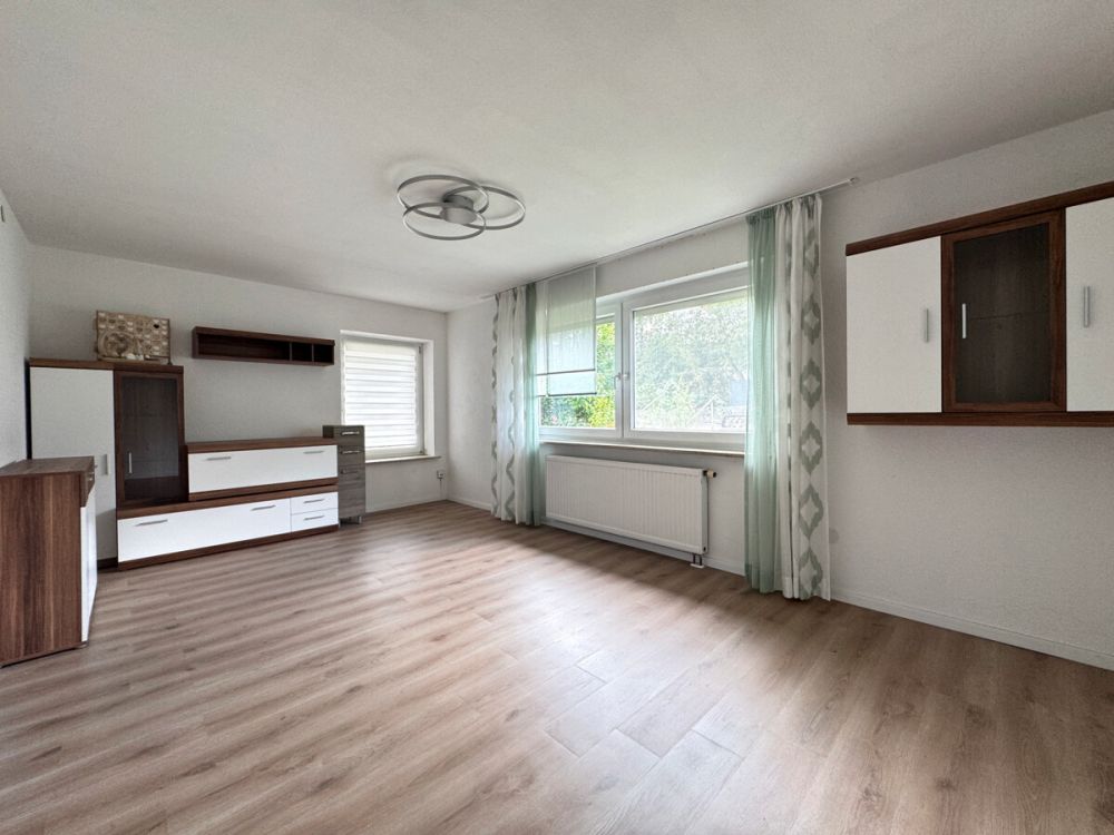 Wohnzimmer EG Haus links