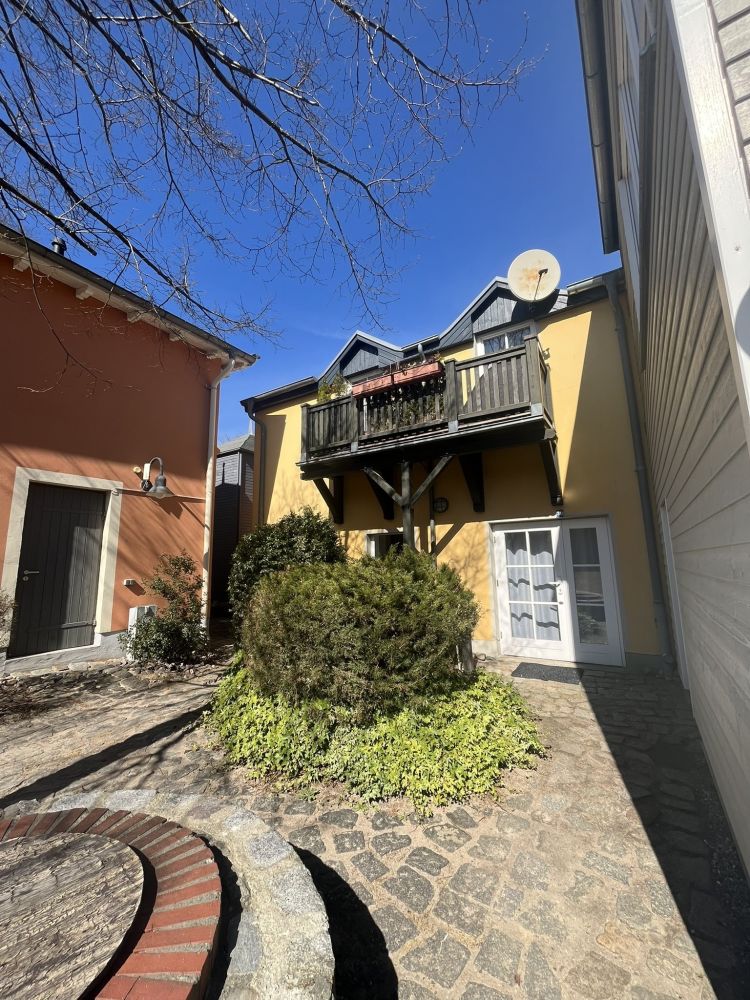 Mehrfamilienhaus in der Neuen Reihe