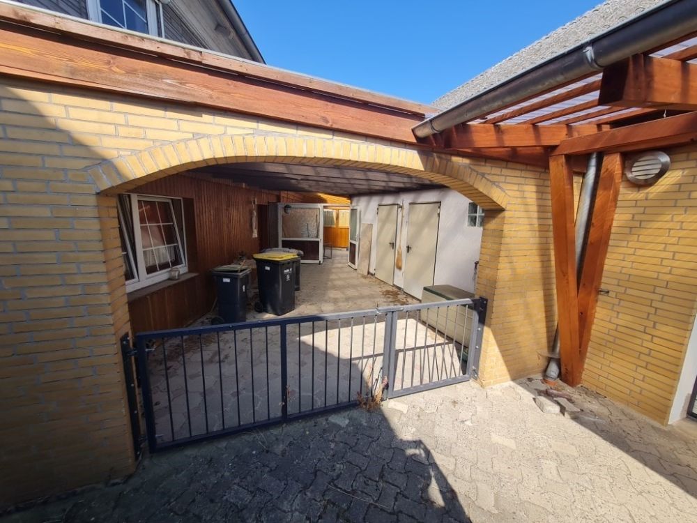 Geräumiges Fachwerkhaus mit großem Grundstück!