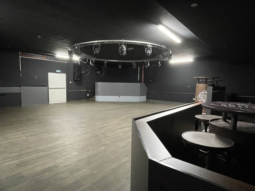 Interessante Gewerbeimmobilie in Top-Lage in Tirschenreuth!