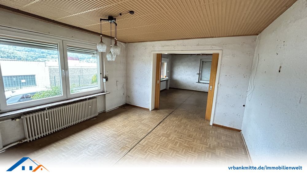 Einfamilienhaus mit schönem Grundstück und Potenzial – ein Projekt für Handwerker