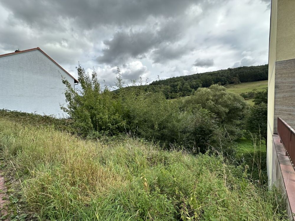 Baugrundstück mit Baugenehmigung für 4-Familienhaus in Heimbuchenthal