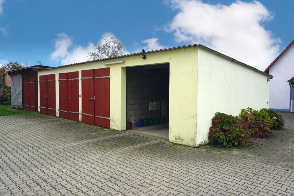 Wohnen im ländlichen Umfeld mit viel Platz für die ganze Familie und deren Hobbies!