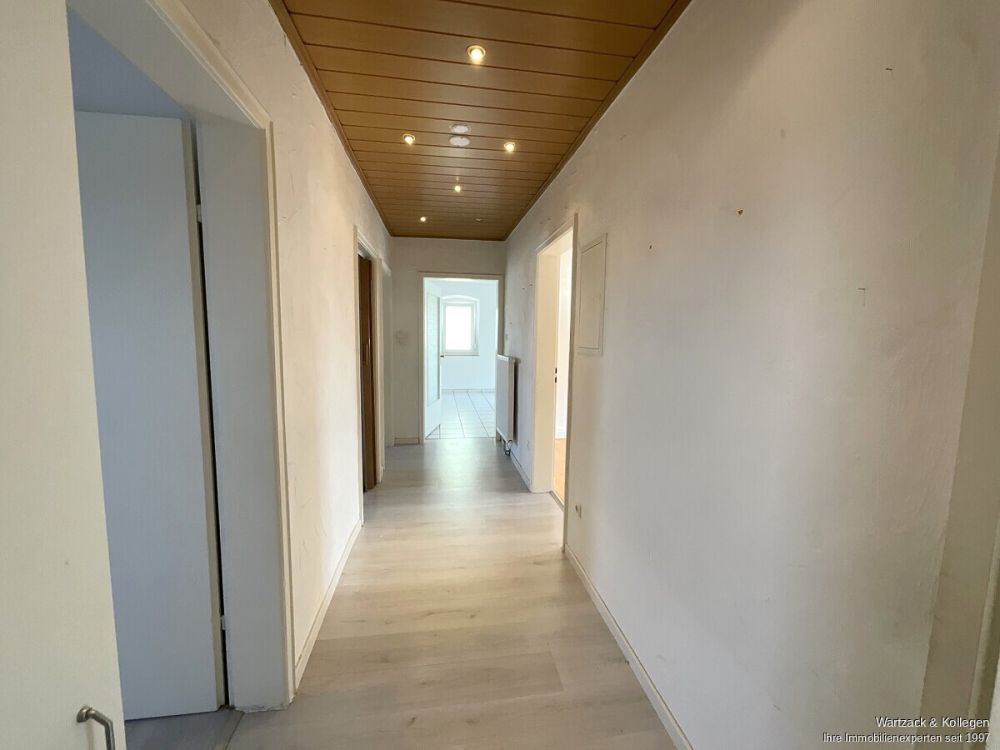 gemütliche 
4,5-Zimmer-Dachwohnung
zwischen Stadtpark & Marktplatz