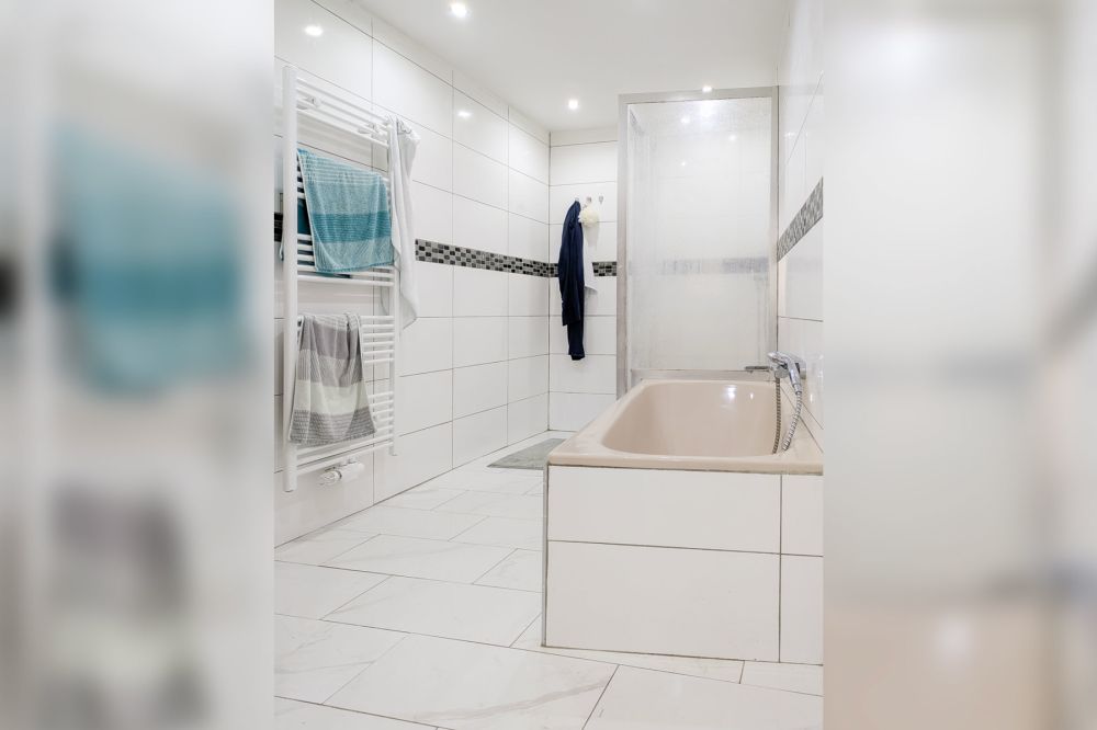 Ein- / Zwei-Familien-Haus in Erlenbach Mechenhard - interessant für Selbstnutzer & Kapitalanleger!