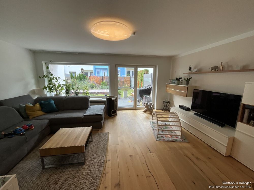 Hier können Sie sofort einziehen 
- viel Platz für die ganze Familie 
und vollständig modernisiert!