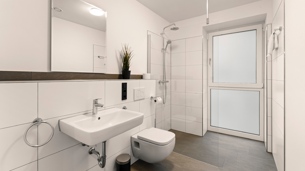 8 möblierte und hochwertige 1-Zimmer-Apartments für kurzfristige Vermietung im Stadtkern Oldenburgs