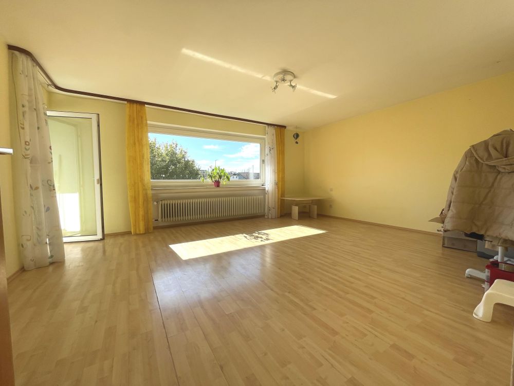 FLEXIBLES 2-FAMILIENHAUS IN ORTSRANDLAGE