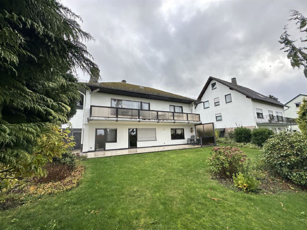 Tolles Einfamilienhaus mit schönem Grundstück!