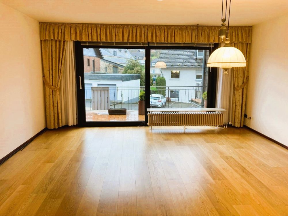 Große Maisonette-Eigentumswohnung in Kürten-Biesfeld