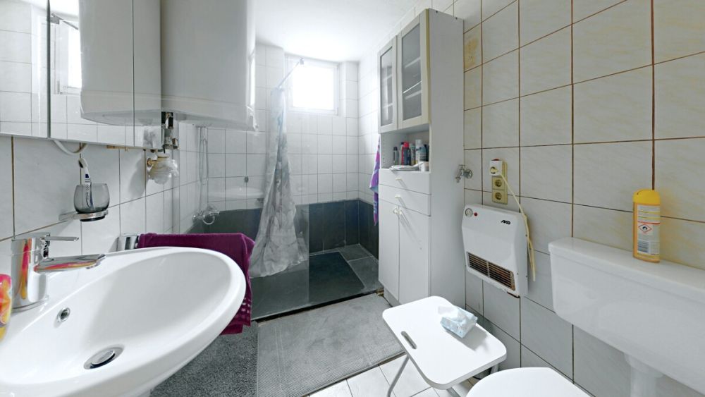 Für handwerklich Begabte - Ehemalige Hofstelle in Kleinhaslach-Dietenhofen (5)