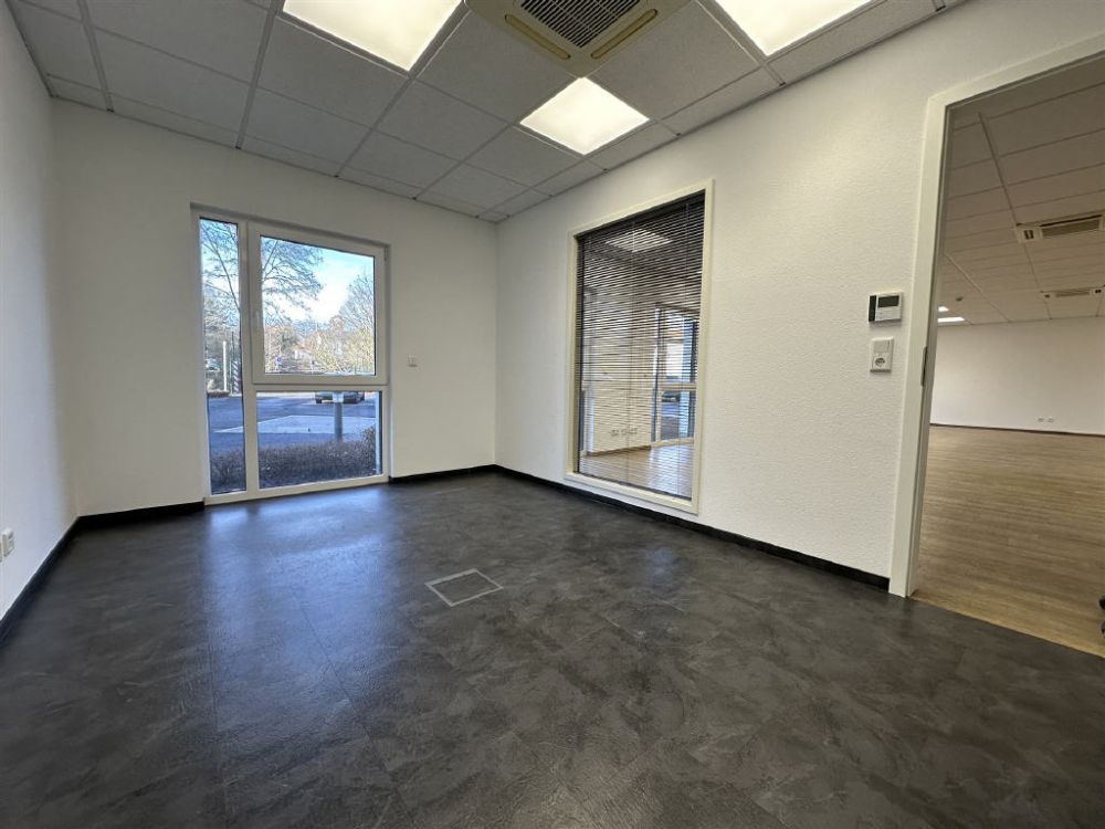 /Attraktive Bürofläche mit modernen Ausstattungsdetails!