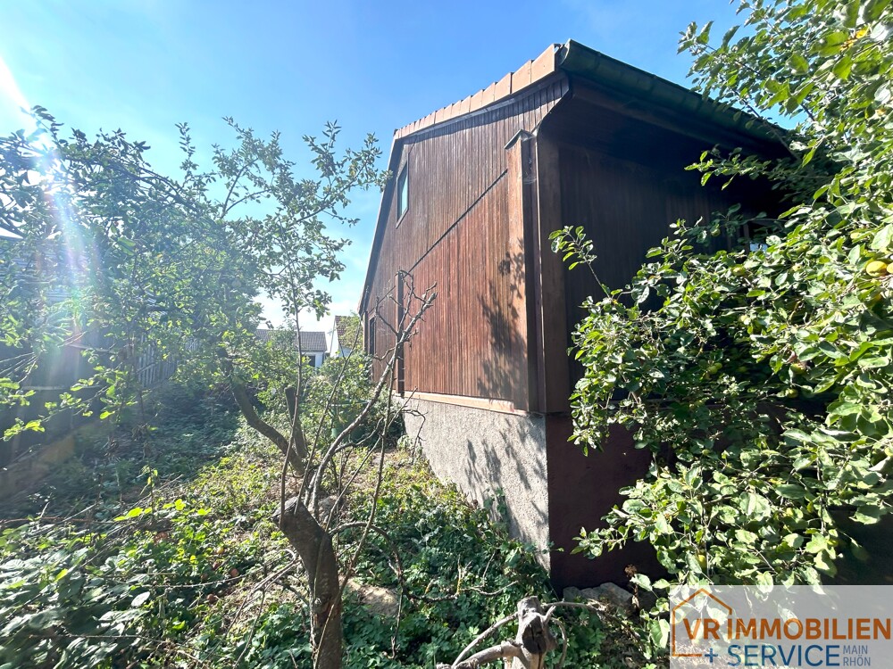 Ein Haus seiner Zeit voraus! – Einfamilienhaus in Blockbauweise in 97647 Nordheim v.d. Rhön!