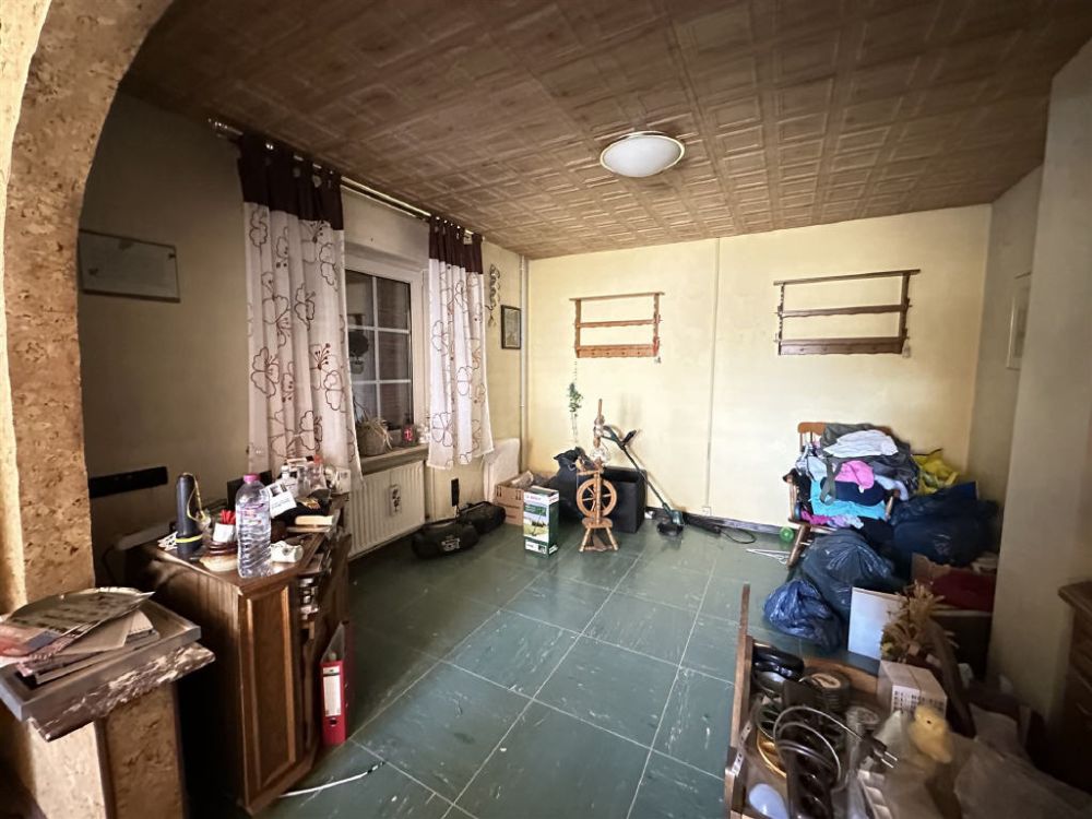 Einfamilienhaus mit schönem Eckgrundstück!