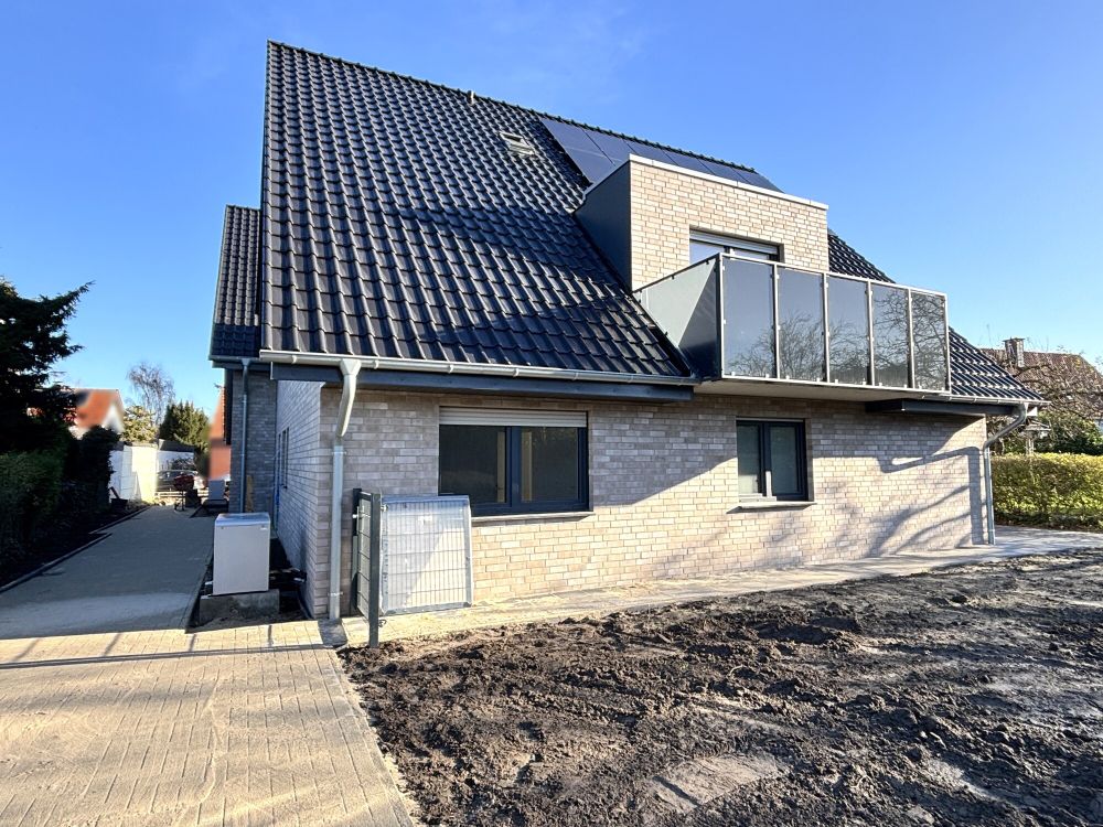 Wohnvergnügen satt! Moderne Dachgeschosswohnung im Doppelhaus in Nordwalde (5)