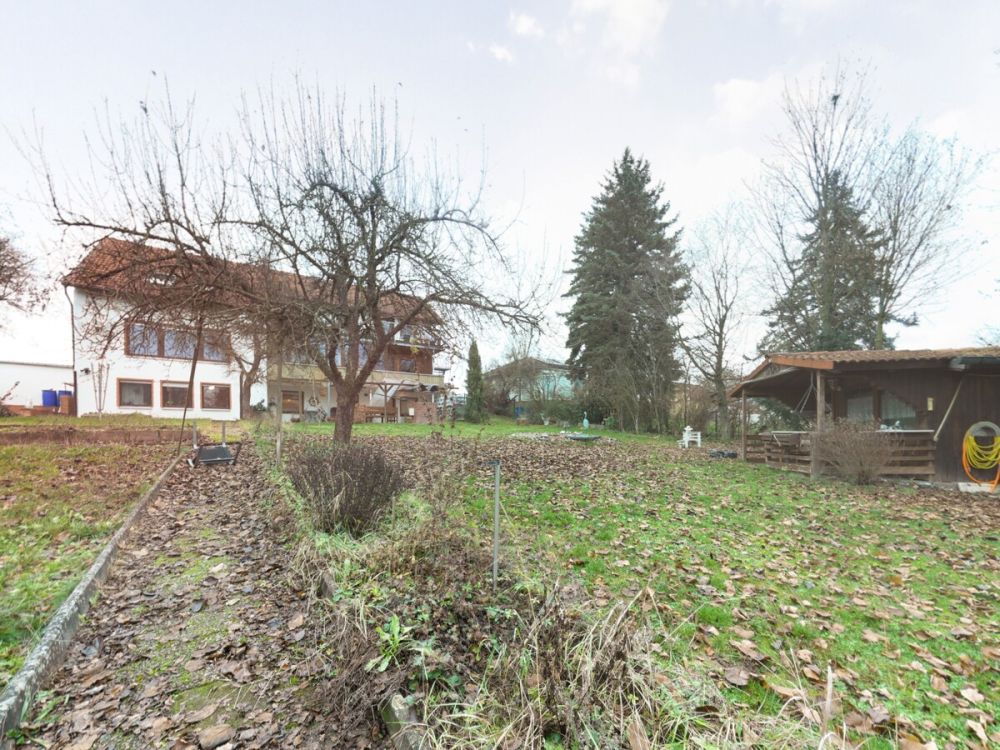 Genügend Platz für die ganze Familie - großzügige  Haus-im-Haus -Eigentumswohnung bei Bad Windsheim (5)