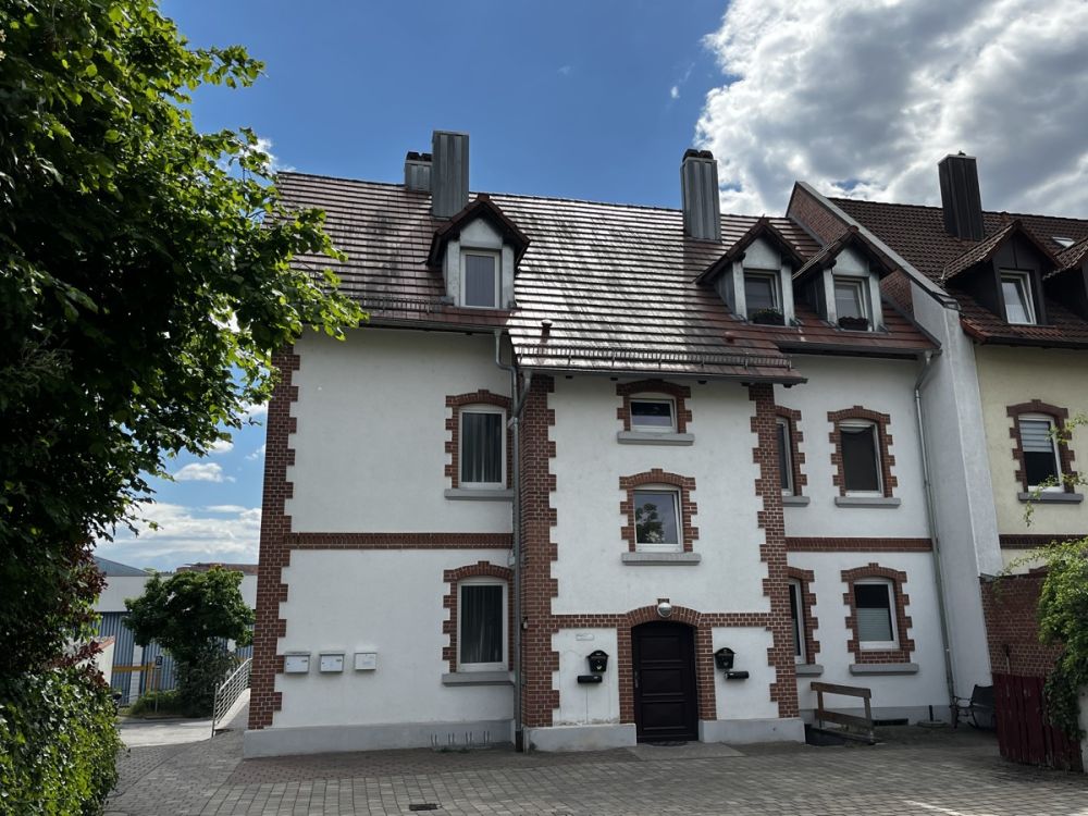 Investieren Sie jetzt in die Zukunft: vermietetes Wohn- und Gewerbeobjekt in Ansbacher Zentrumsnähe!