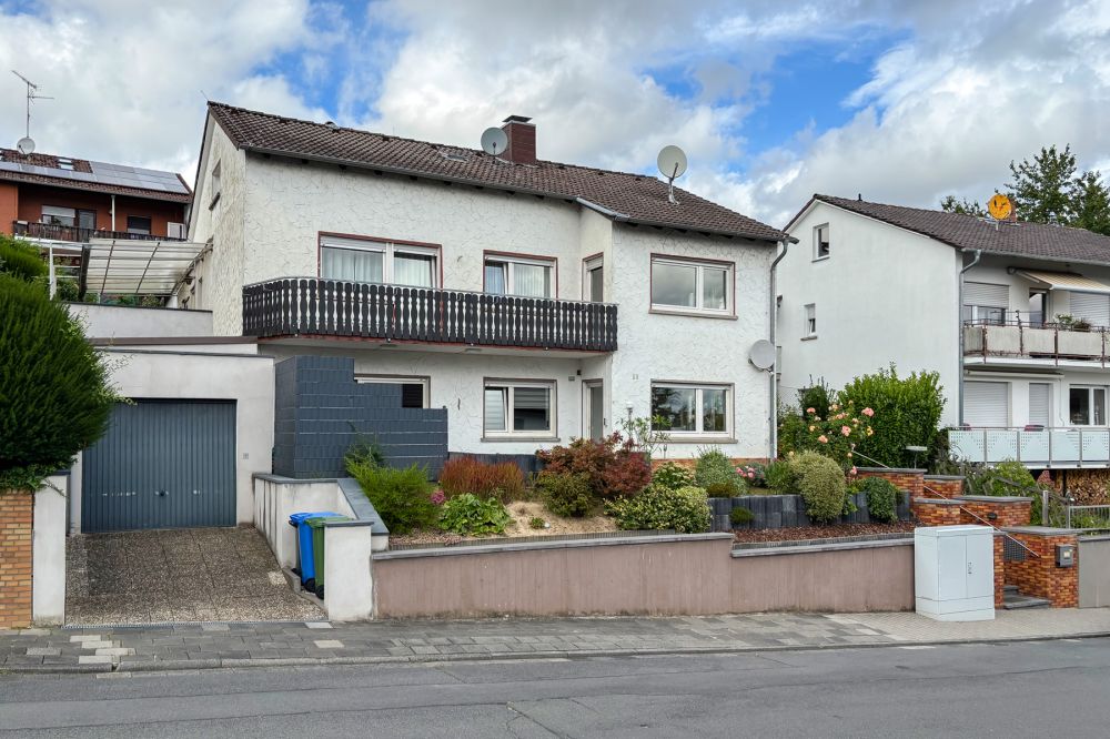 Sofort bezugsfrei – Attraktives Zweifamilienhaus für Familie und Generationen in Reinheim