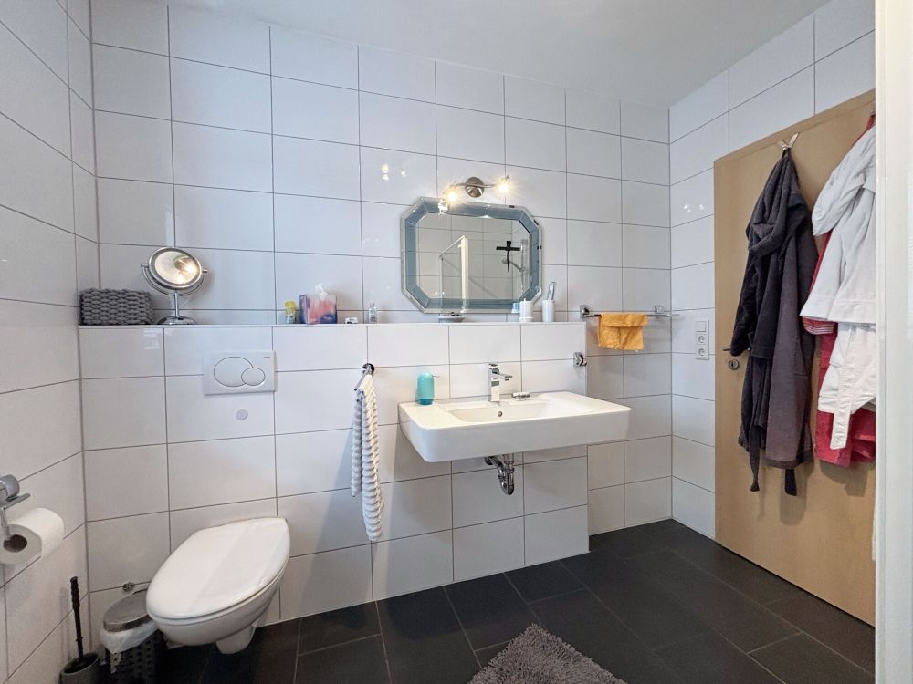 Barrierefreie Erdgeschossmietwohnung
mit Küche, Stellplatz und Garten
in Rheine-Mesum! (5)