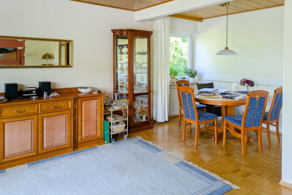 Ein Haus? Eine Wohnung? Eigentlich beides! Große ETW mit Garten in ruhiger, sonniger Süd-West-Lage!