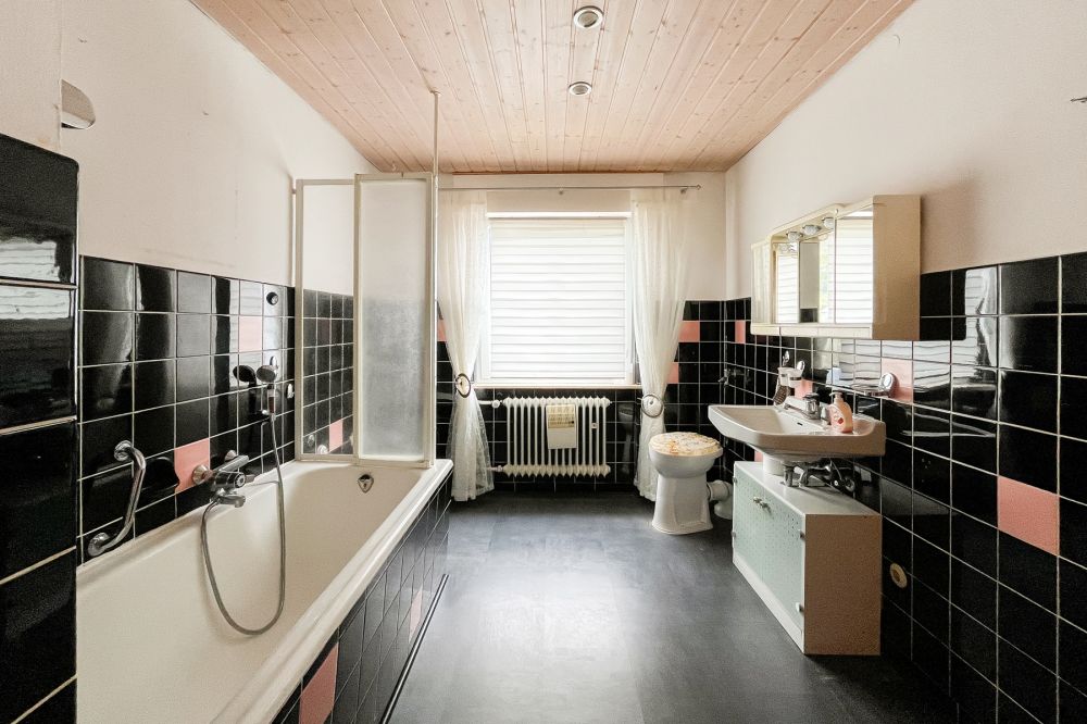 Ein Zuhause mit Herz – großzügiges Einfamilienhaus mit Einliegerwohnung und Platz für Ideen