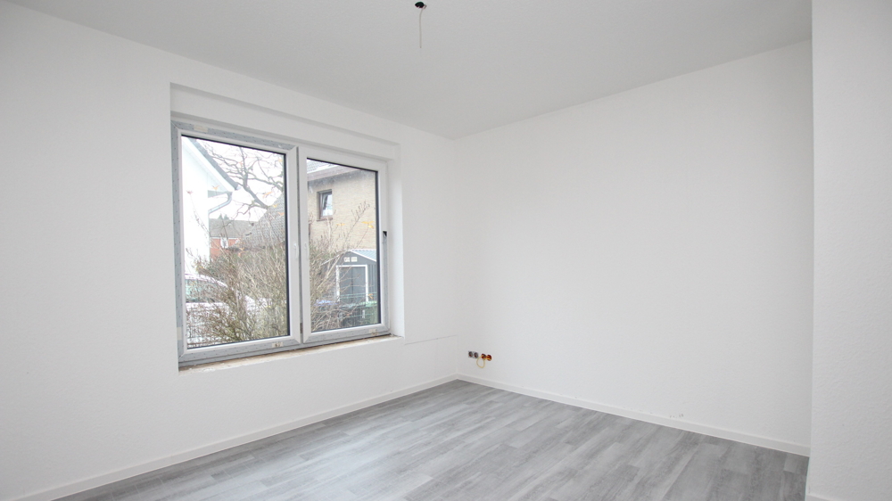 Modernes Wohnen in Oldenburg-Ohmstede! Sanierte 3-Zimmer-Wohnung im EG mit Terrasse und Garten