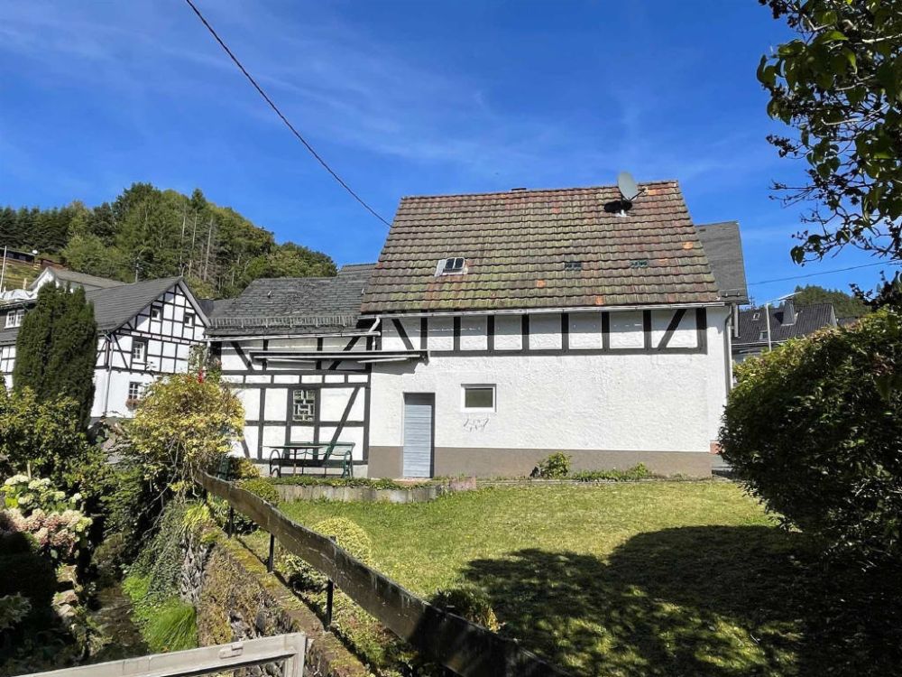 / Zuhause fühlen in Oberhundem!