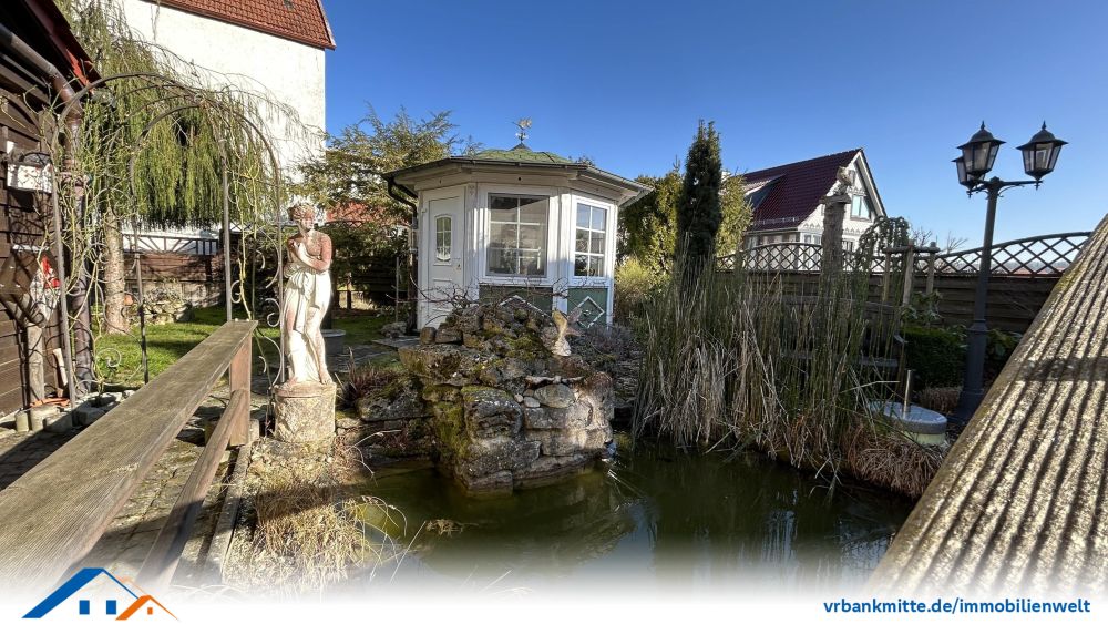 Gepflegtes Einfamilienhaus - auch als Mehrgenerationenhaus geeignet!