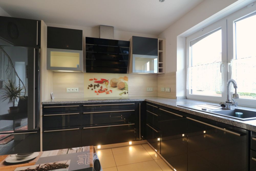 Provisionsfrei für den Käufer: Luxuriöses Einfamilienhaus in bester Lage von Damme - Nähe Bergsee!