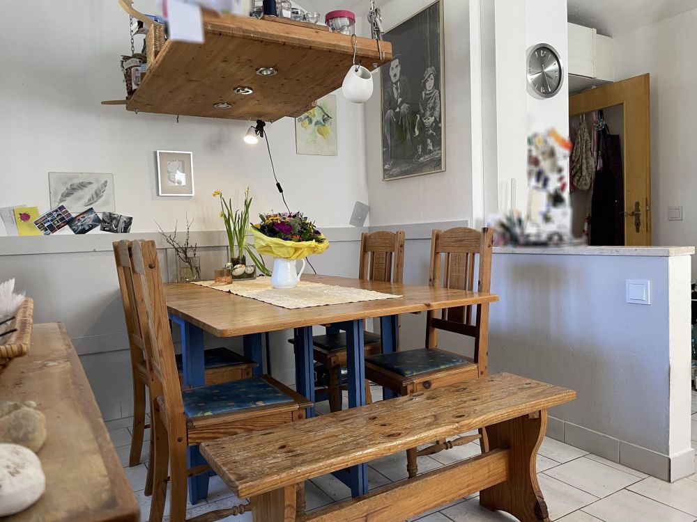 HISTORISCHE 4 ZIMMER-WOHNUNG IM ERDGESCHOSS