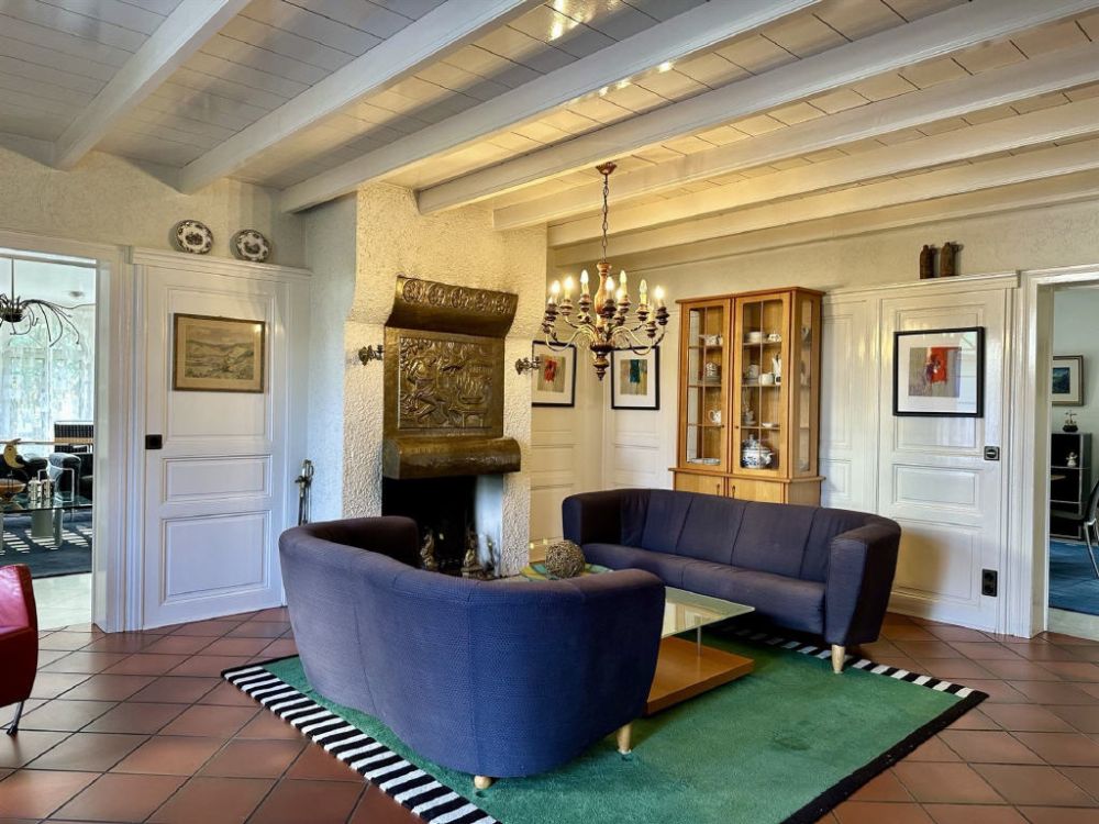 ### NEUER PREIS ### Exklusives Architektenhaus in bevorzugter Wohnlage von Bernkastel-Kues