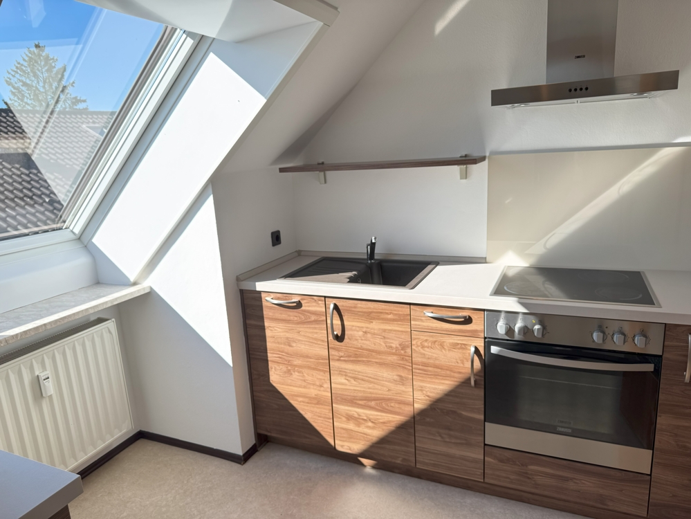 Helle 3,5-Zimmer-Dachgeschosswohnung mit schönem Balkon