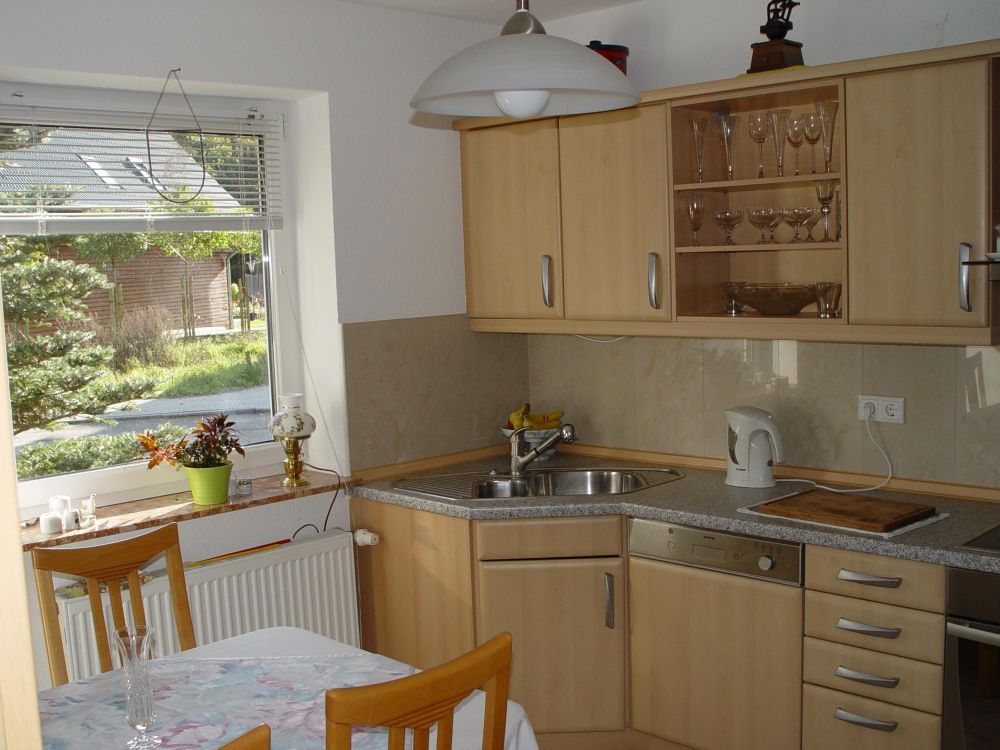 Doppelhaushälfte (vermietet) mit schönem Garten in ruhiger Lage  (Ortsteil Bokelholm)