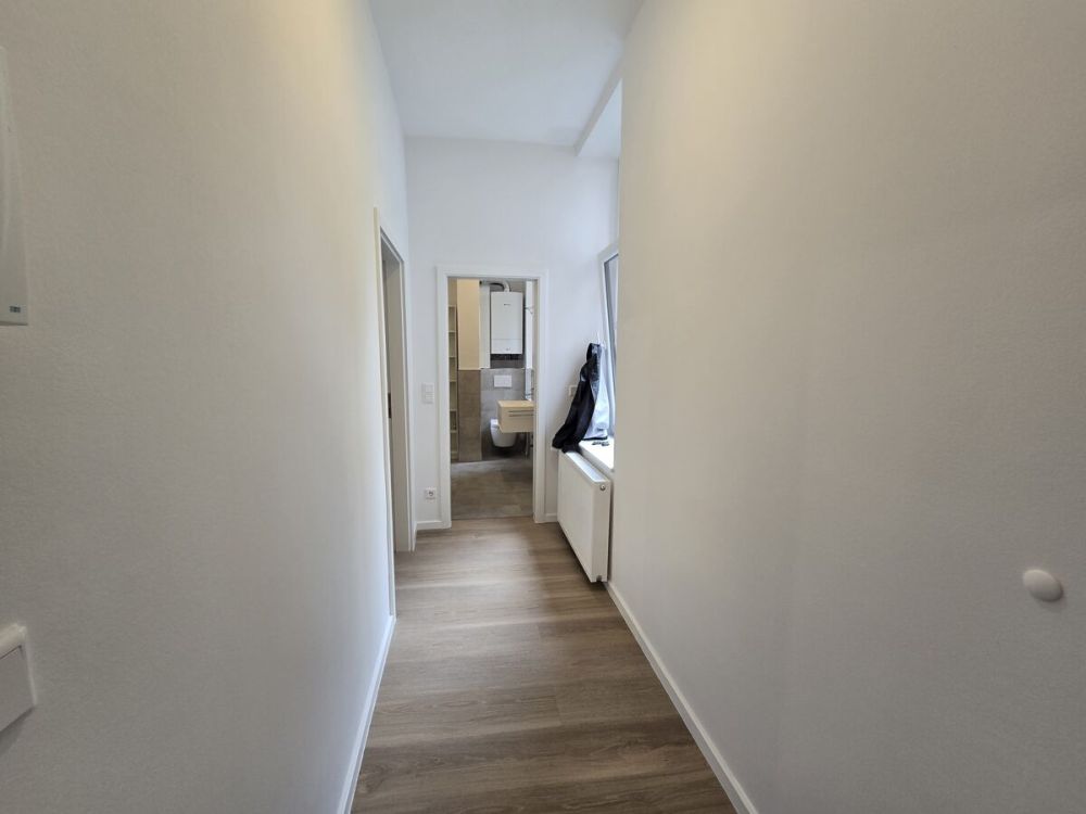 Erstbezug nach Grundsanierung!
Moderne, zentrale 2-Zi.-Wohnung