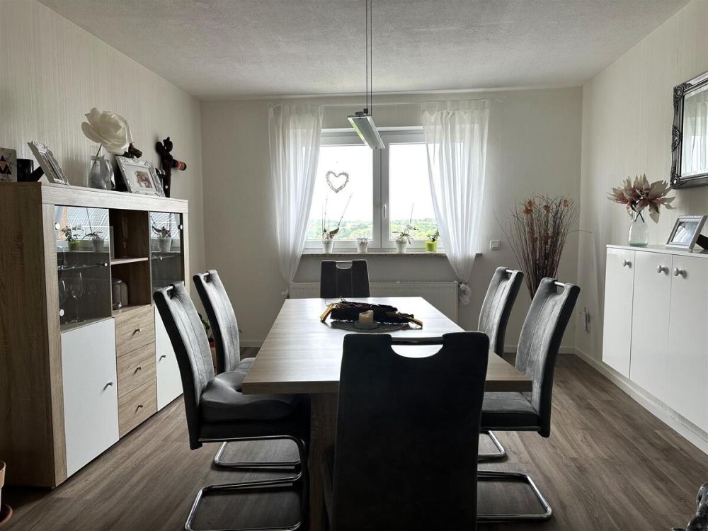 offenes Esszimmer zur Küche Obergeschoss