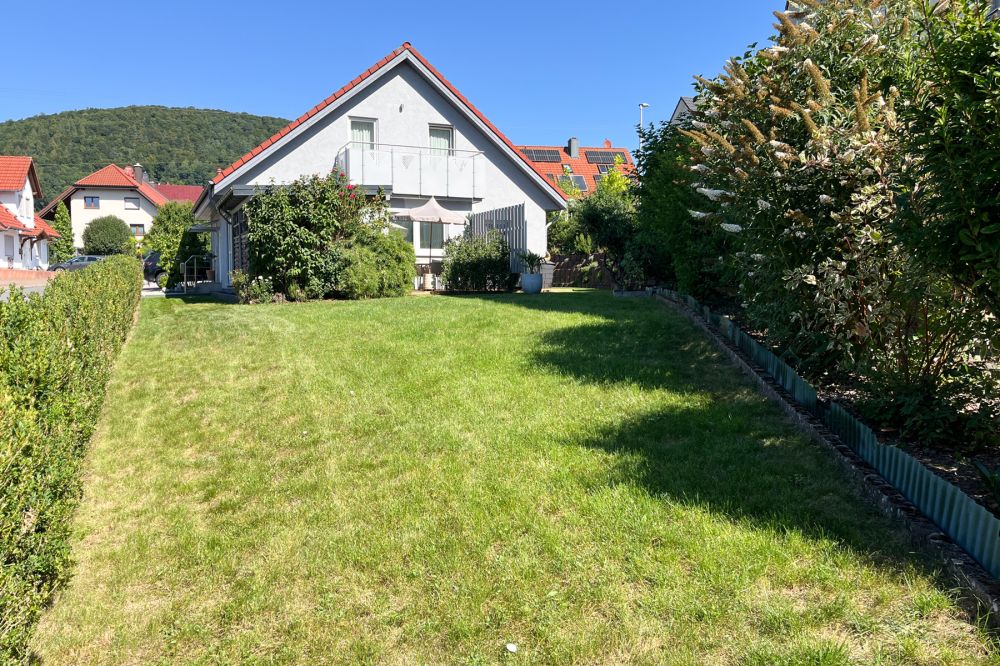 Modernes Einfamilienhaus – Familienidyll am Main