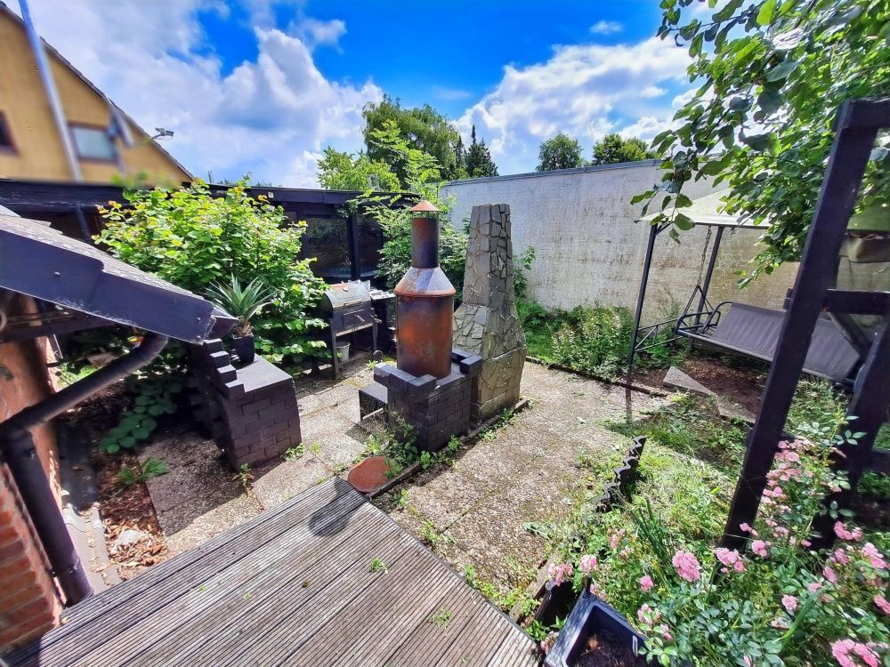 Gepflegtes Einfamilienhaus in ruhiger Lage - hundefreundlich dank voll umzäunten Grundstück