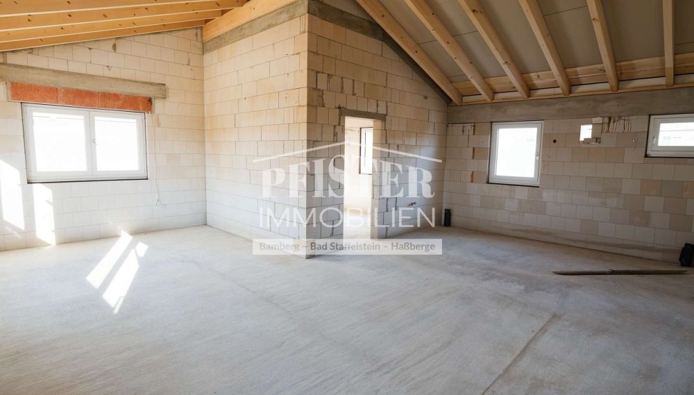 Neubau - Moderne 2,5 Zimmer-Wohnung mit Balkon - Ruhe und Wohnkomfort