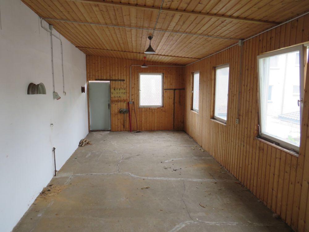 Preisreduzierung für das renovierungsbedürftige Reihenmittelhaus mit Nebengebäude im Sanierungsgebiet der Altstadt Tirschenreuth