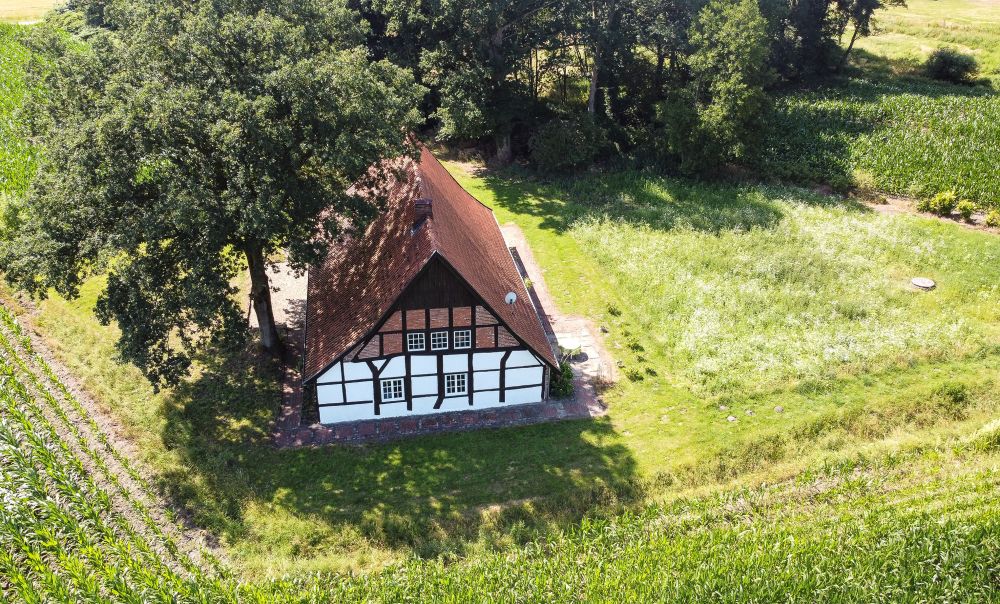 Ruhe und Idylle!
Fachwerk-Kotten mit Potenzial und Charme in Hopsten-Schale (5)