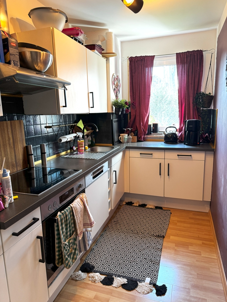 Gut geschnittene 2,5-Zimmer-Maisonettewohnung mit Hobbyraum
in ruhiger Toplage