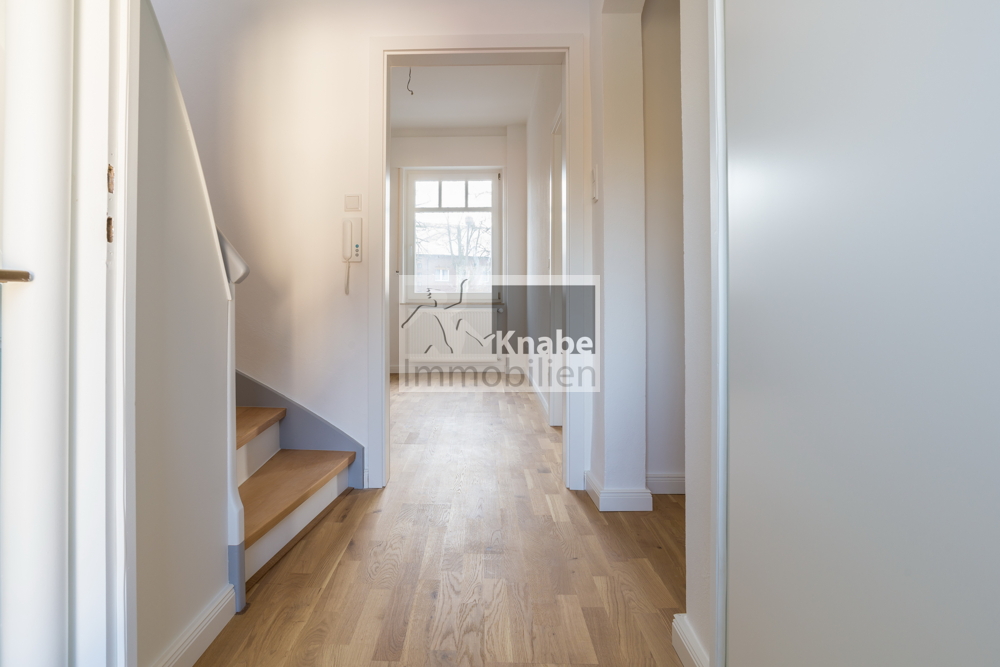 Altbau-Charme trifft modernes Wohnen!
Maisonettewohnung im Herzen von Wellingholzhausen!